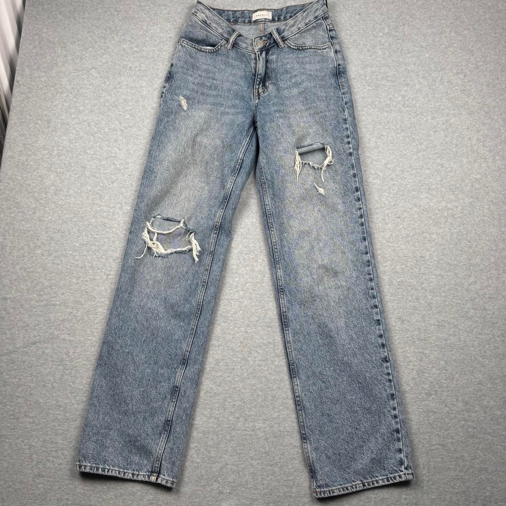 PacSun blue denim jeans 90s boyfriend size 26 with ripped details